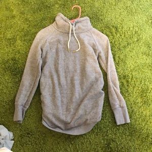 Maternity pullover